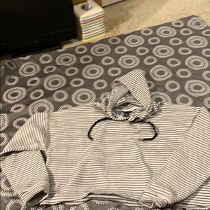 Super cute Jr black and white stripe crop hoodie